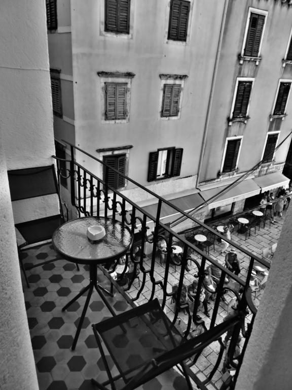 Apartments Cico Šibenik Стая снимка